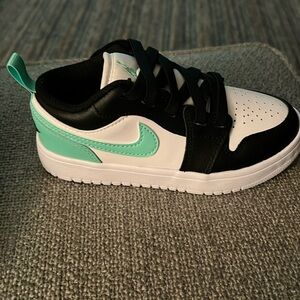 Nike Jordan 1 Low ALT 12C